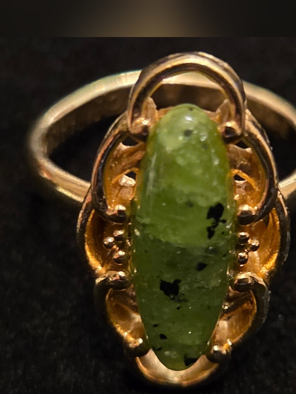 Vintage Signed Sarah Coventry 1979 "Oriental Melody” Gold Tone Adjustable Ring